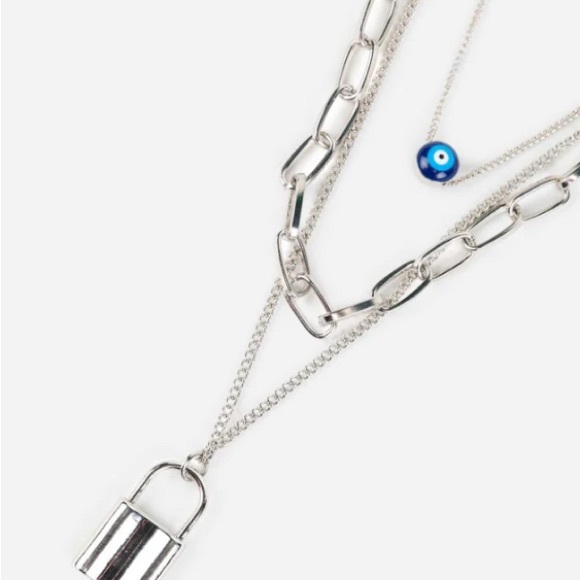 Necklace (three chains in one) - Picture 3 of 4